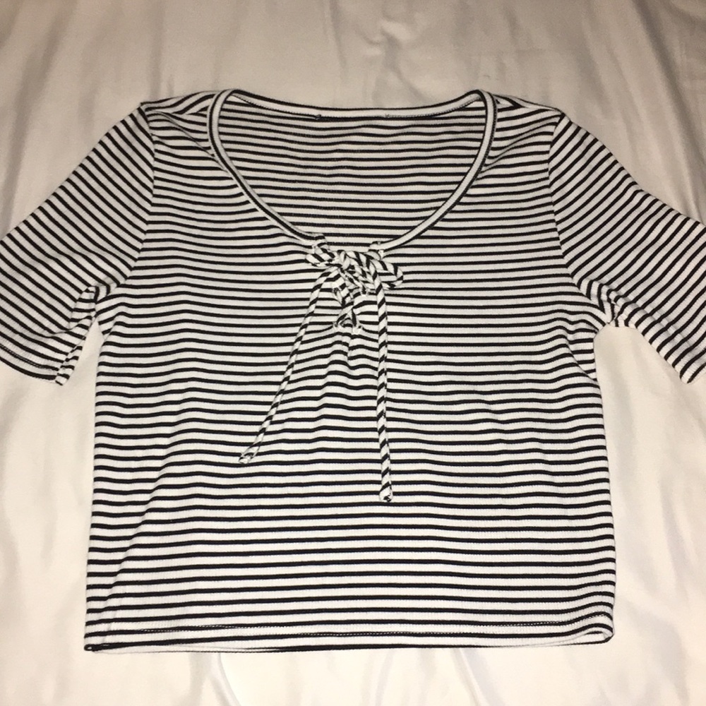 Black and White Crop Top